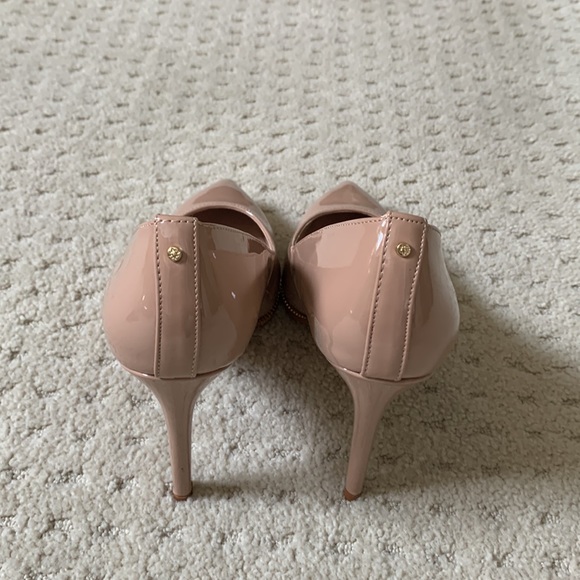 BCBGeneration Pumps - Picture 10 of 11